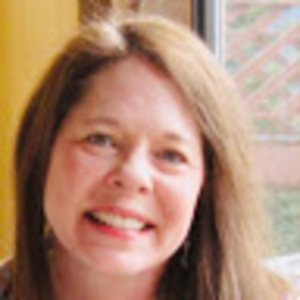 Meet your Posher, Cynthia